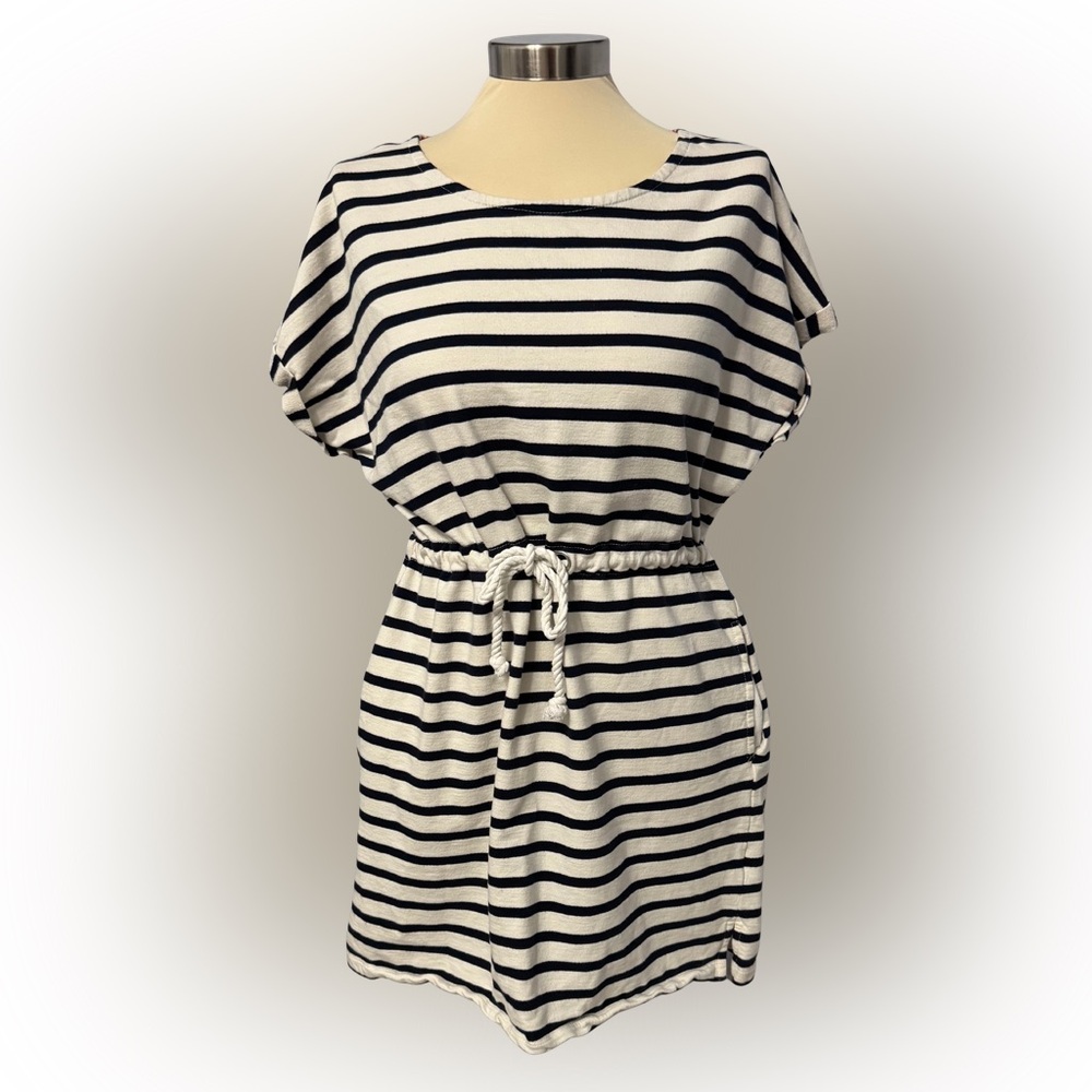 NWOT Olive & Oak Navy & White Striped Cinch Waist Mini Dress | Size M